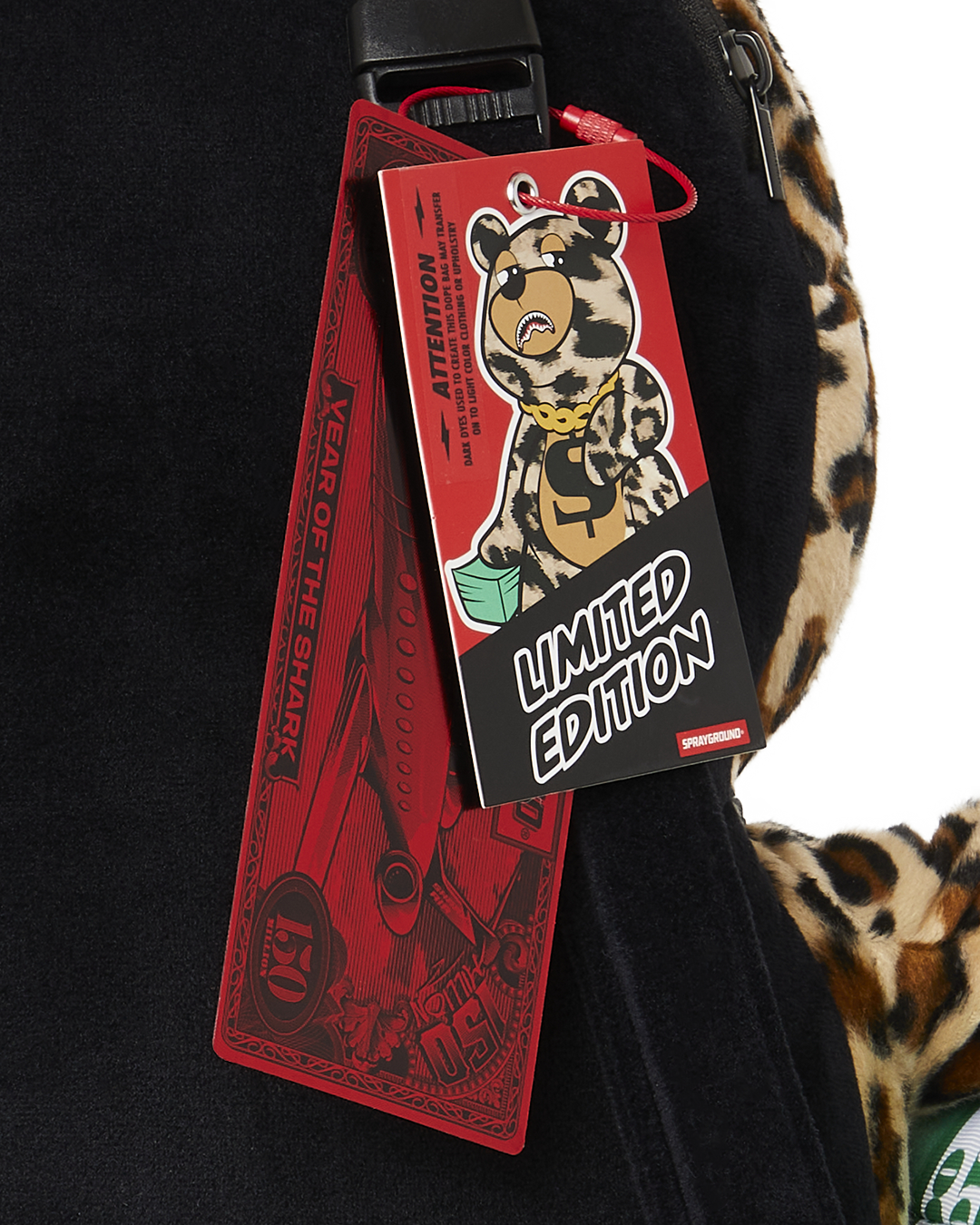 MOCHILA DE MONEYBEAR CON GARRAS