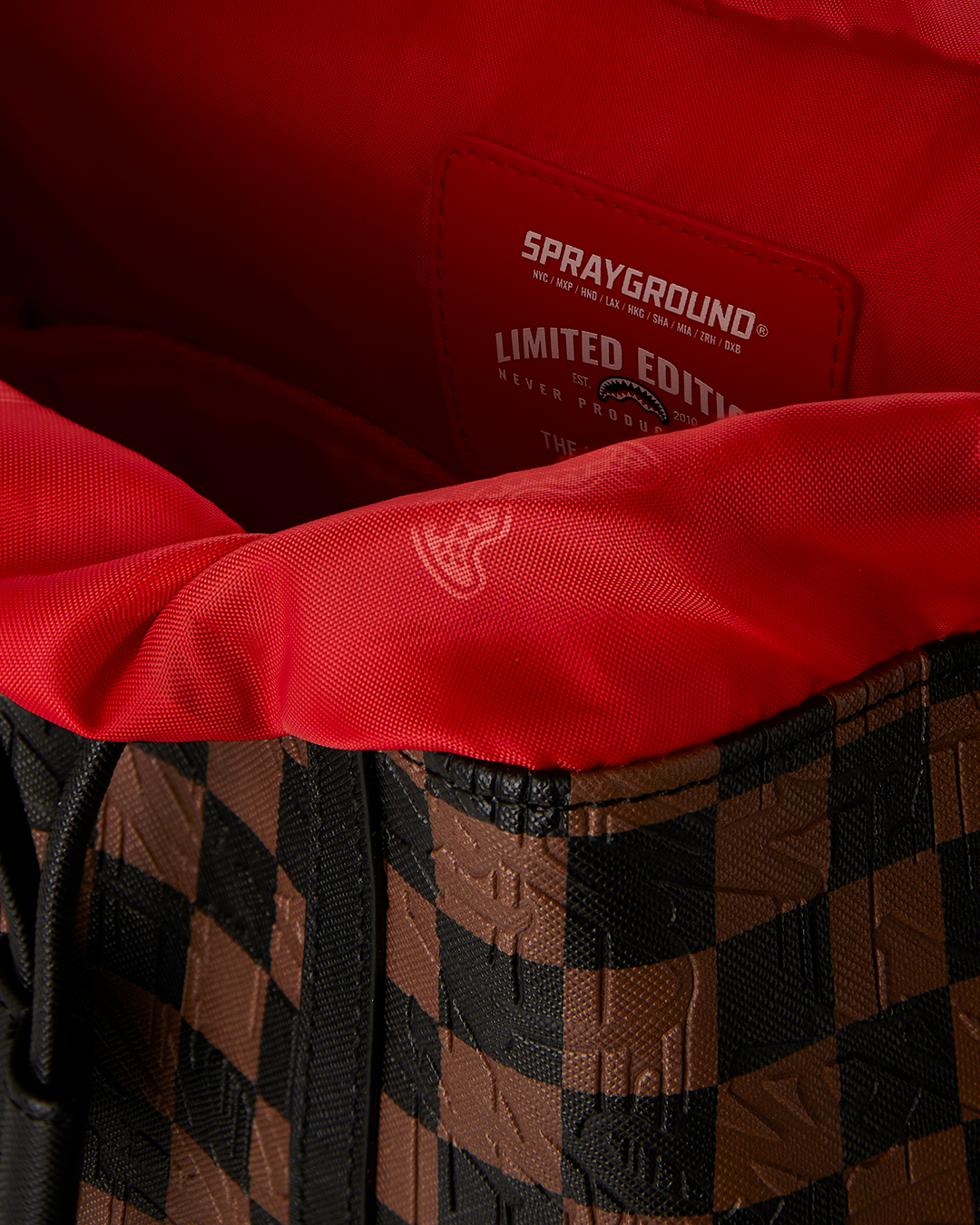 MOCHILA THE PRIVATE JET SHARK CLUB MONTE CARLO