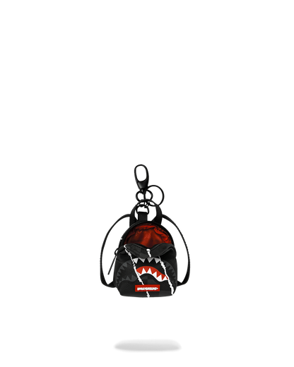 LLAVERO SHARK SLASH BACKPACK
